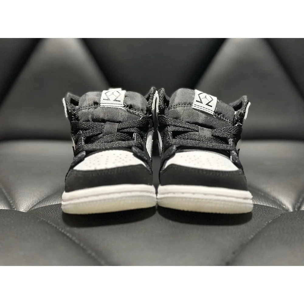 Air Jordan 1 Mid SE Diamond TD Toddler Black/White Shoes Size 5C NWT - Picture 3 of 6